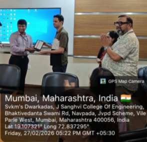 Industry judges evaluating Nirmaan projects